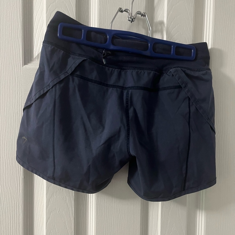 IVIVVA shorts
